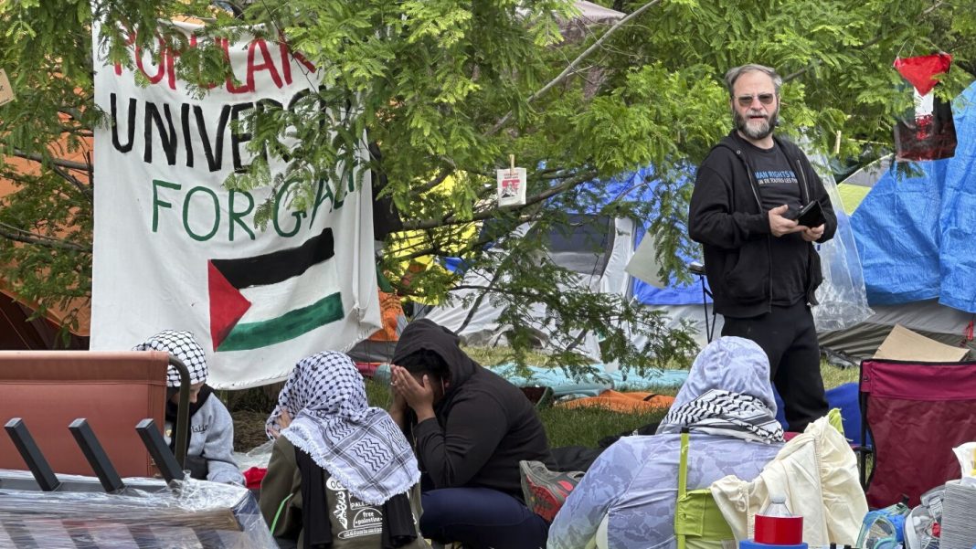 Police dismantle pro-Palestinian camp at Wayne State University in Detroit