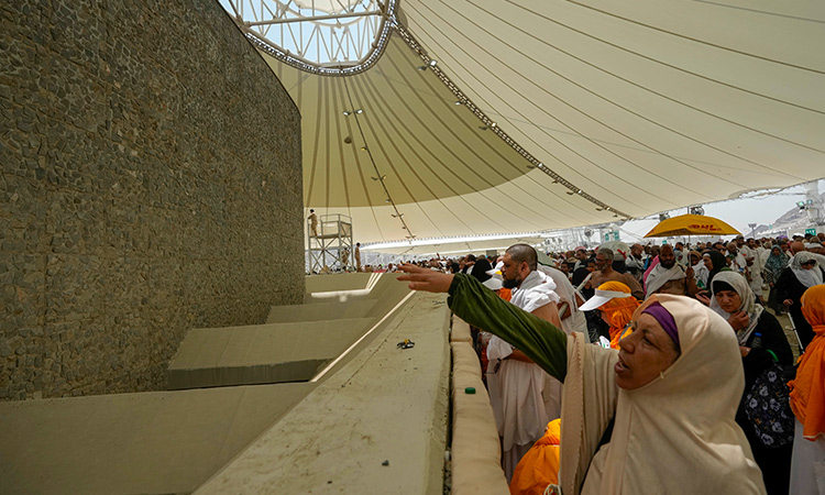 Hajj pilgrims 'stone the devil' as Muslims mark Eid Al Hajj pilgrims 'stone the devil' as Muslims mark Eid Al Adha
