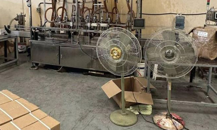 Ajman Police arrest man involved in selling, storing counterfeit lubricating Ajman Police arrest man involved in selling, storing counterfeit lubricating oils