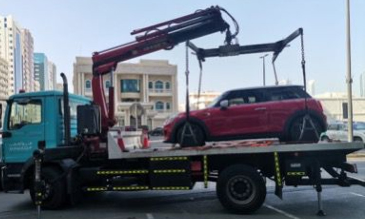 Al Ain to tow away illegally parked vehicles from Wednesday Al Ain to tow away illegally parked vehicles from Wednesday