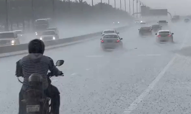 Hail, rain of varying intensity fall across different regions of Hail, rain of varying intensity fall across different regions of UAE