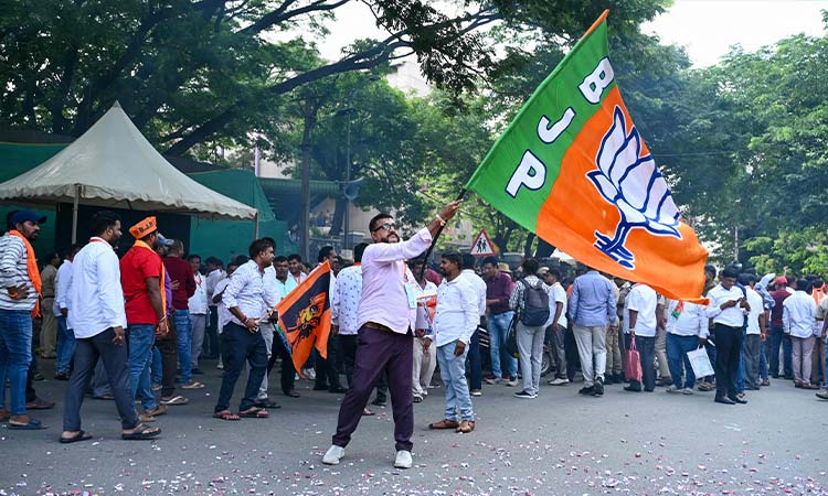 India vote count shows Modi alliance heading to majority but India vote count shows Modi alliance heading to majority but no landslide