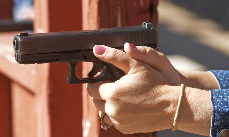 Pakistani boy, 10, shoots self with father’s gun over ‘unfulfilled Pakistani boy, 10, shoots self with father’s gun over ‘unfulfilled wish’