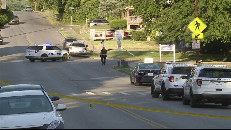 Police: 5 shot during event in Cincinnati park; all injuries considered non-life-threatening