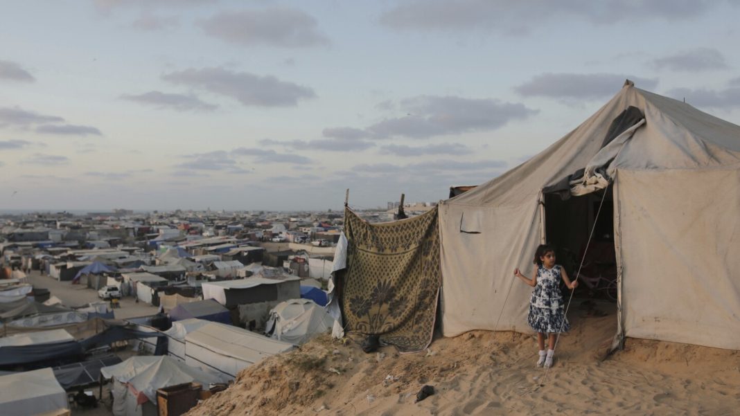 The Latest | A second ship sinks in Yemen’s Houthi The Latest | A second ship sinks in Yemen’s Houthi rebels’ Red Sea campaign against Israel-Hamas war