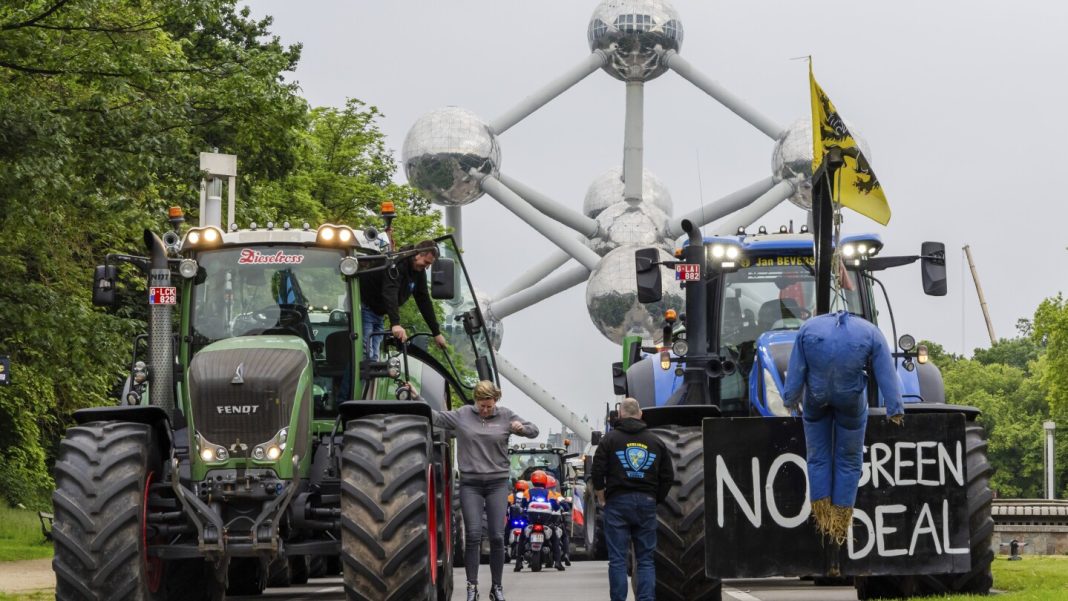 Tractors rumble in streets again ahead of EU polls. Farming Tractors rumble in streets again ahead of EU polls. Farming is a big issue and the far right pounces
