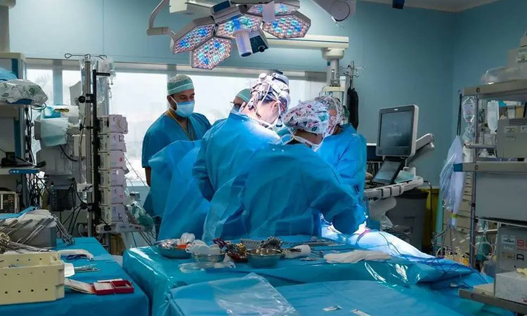 Turkish pilgrim undergoes successful brain surgery in Makkah Turkish pilgrim undergoes successful brain surgery in Makkah