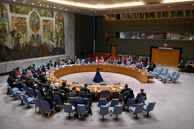 UN Security Council adopts a ceasefire resolution aimed at ending UN Security Council adopts a ceasefire resolution aimed at ending Israel-Hamas war in Gaza