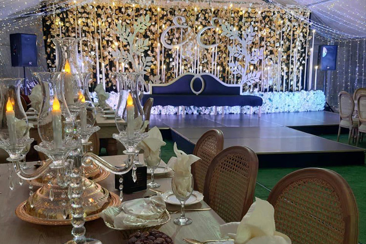 Company fined Dhs5,000 and directed to return Dhs4,000 to bride Company fined Dhs5,000 and directed to return Dhs4,000 to bride for bungling up on wedding