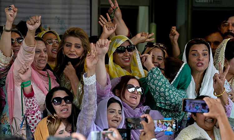 Imran Khan's party wins reserved seats in Pakistan's parliament Imran Khan's party wins reserved seats in Pakistan's parliament