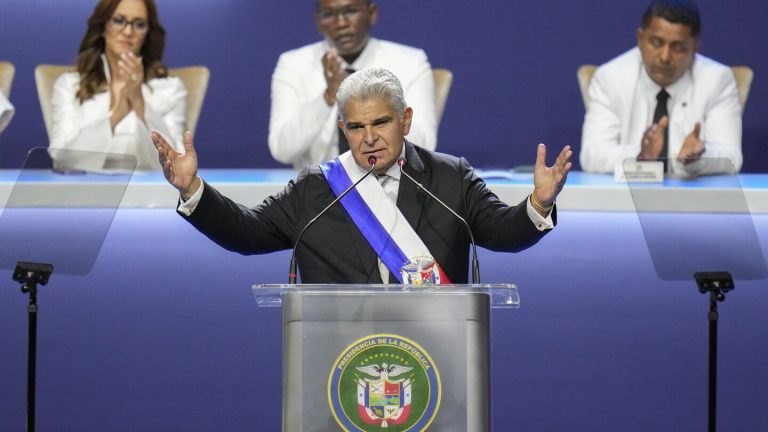 José Raúl Mulino sworn in as Panama’s new president, promises to stop migration through Darien Gap