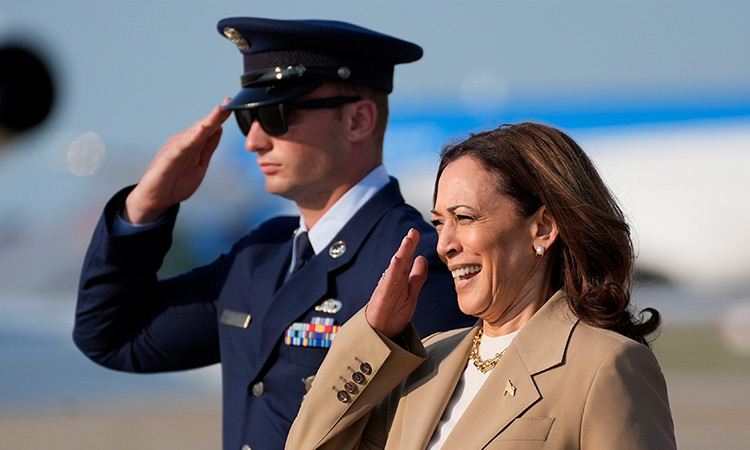 Kamala Harris campaign raises $200 million in a week Kamala Harris campaign raises $200 million in a week