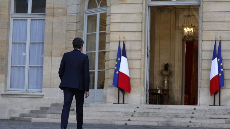 The Latest | French prime minister to resign after left alliance wins the most seats in election