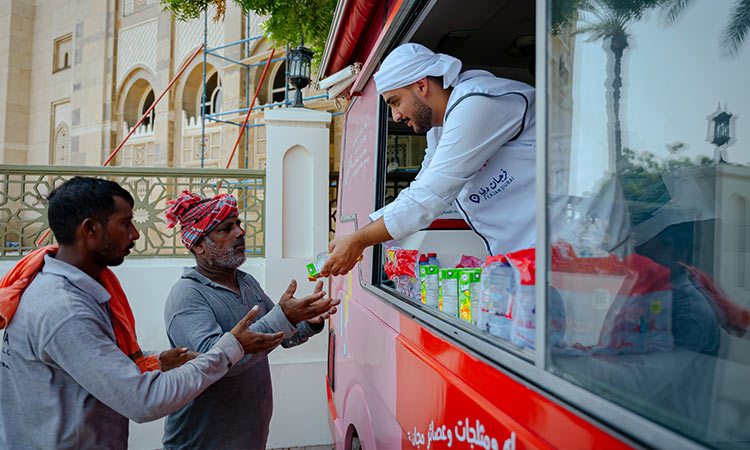 Dubai campaign distributed 1 million bottles of water and ice Dubai campaign distributed 1 million bottles of water and ice cream to construction workers and delivery riders