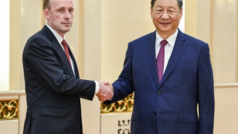 Chinese leader Xi meets with US national security adviser Jake Sullivan in a bid to improve ties