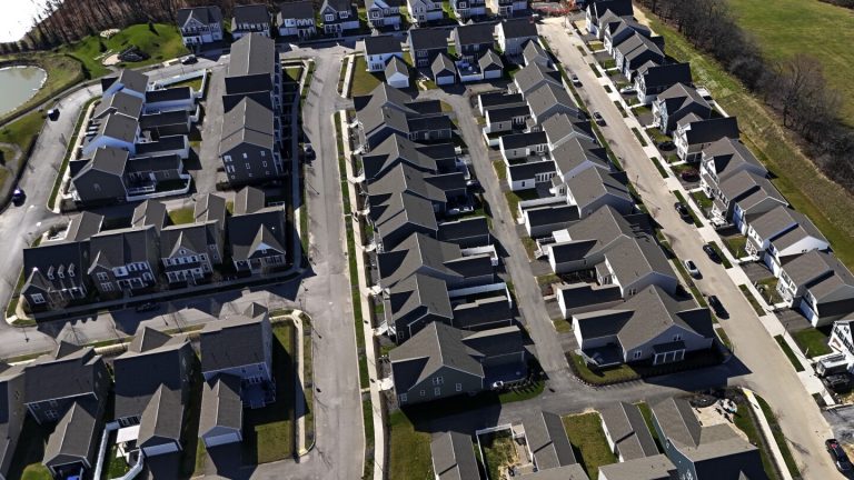 Considering a mortgage refi? Lower rates are just one factor when refinancing a home loan