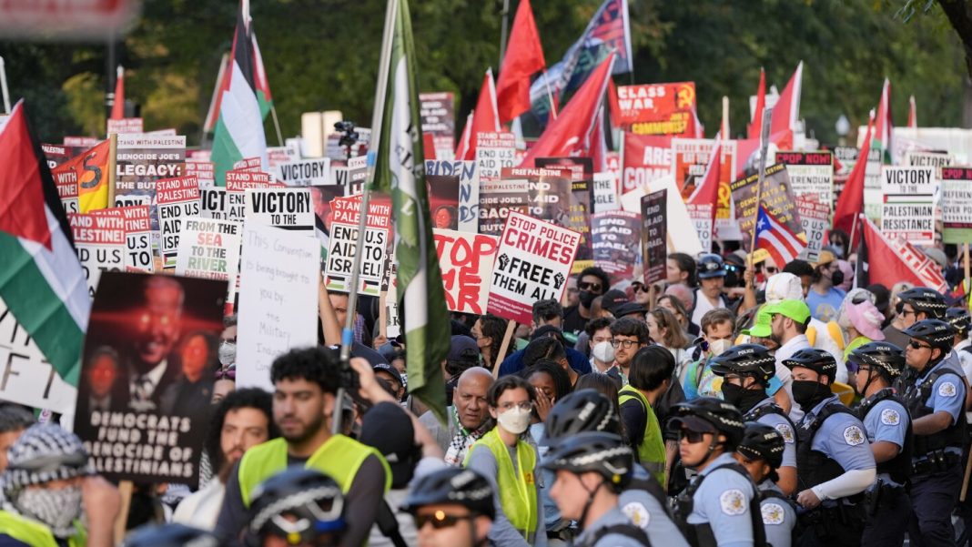 Final night of pro-Palestinian protests at DNC kicks off with festive, family-friendly tone