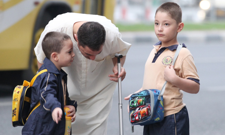 Parents who are federal govt employees can pick up and Parents who are federal govt employees can pick up and drop their children on the first day of school