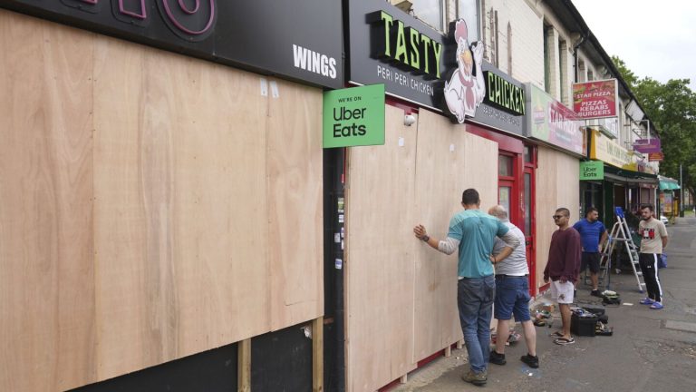 UK police prepare for more unrest amid fears that anti-immigration groups have a list of targets