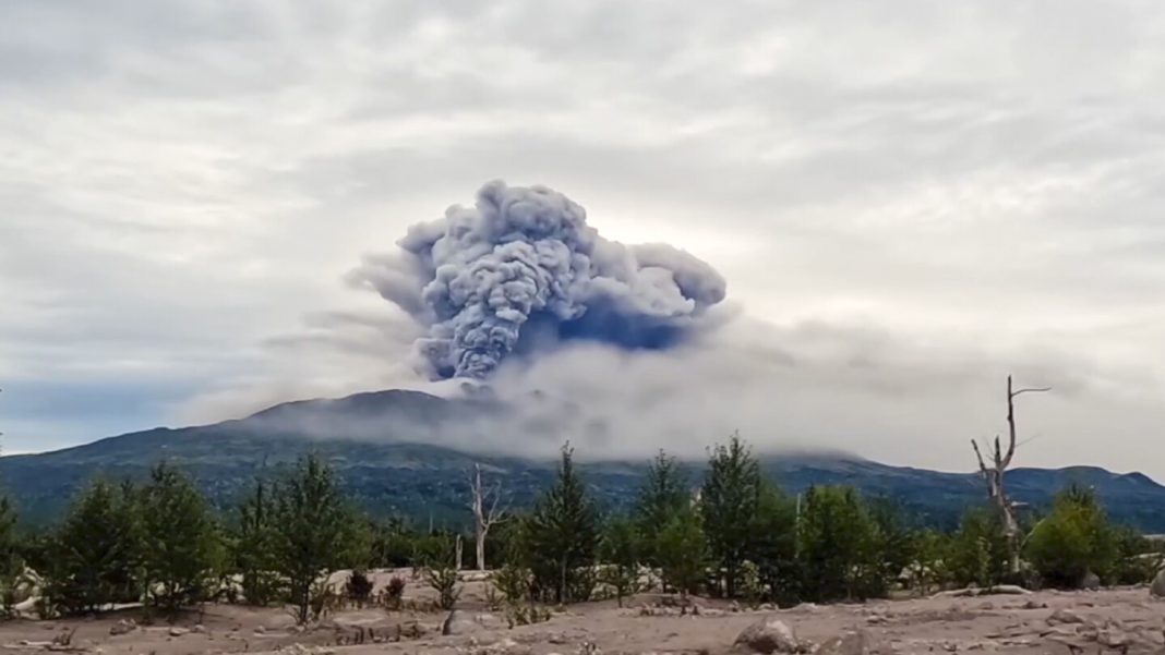 Volcano erupts after powerful earthquake in Russia’s Far East and scientists warn of a stronger one