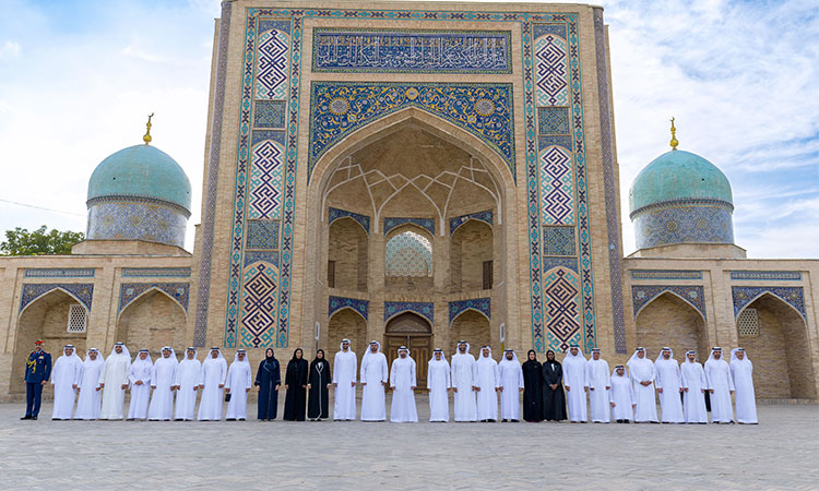 Sheikh Hamdan visits Hazrat Imam Mosque in Uzbekistan Sheikh Hamdan visits Hazrat Imam Mosque in Uzbekistan