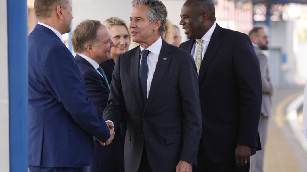 Blinken and Lammy arrive in Kyiv as Ukraine pushes for Blinken and Lammy arrive in Kyiv as Ukraine pushes for long-range strikes against Russia