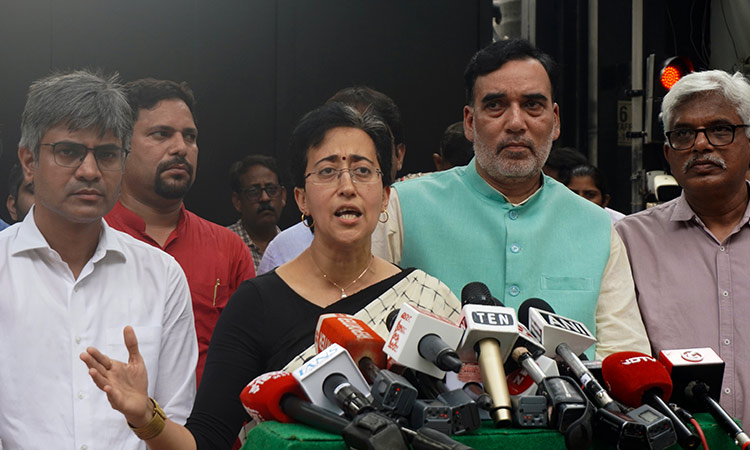 Kejriwal resigns, appoints Atishi as new Chief Minister of Delhi Kejriwal resigns, appoints Atishi as new Chief Minister of Delhi