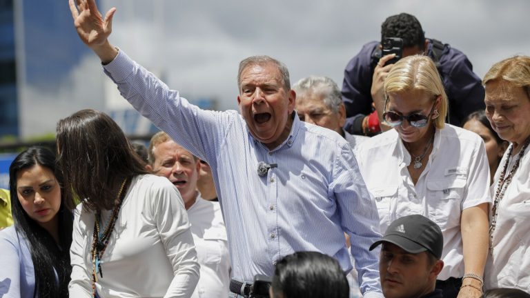 Venezuelan prosecutor seeks arrest warrant for opposition’s former presidential candidate González