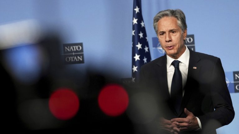 US says it intends to shore up support for Ukraine until Trump takes office